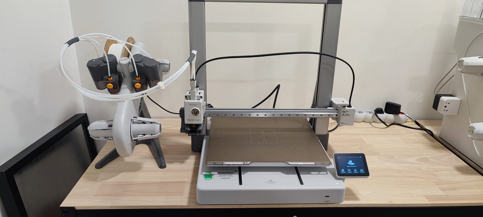 Imprimante 3D Bambu Lab A2L dans l'atelier